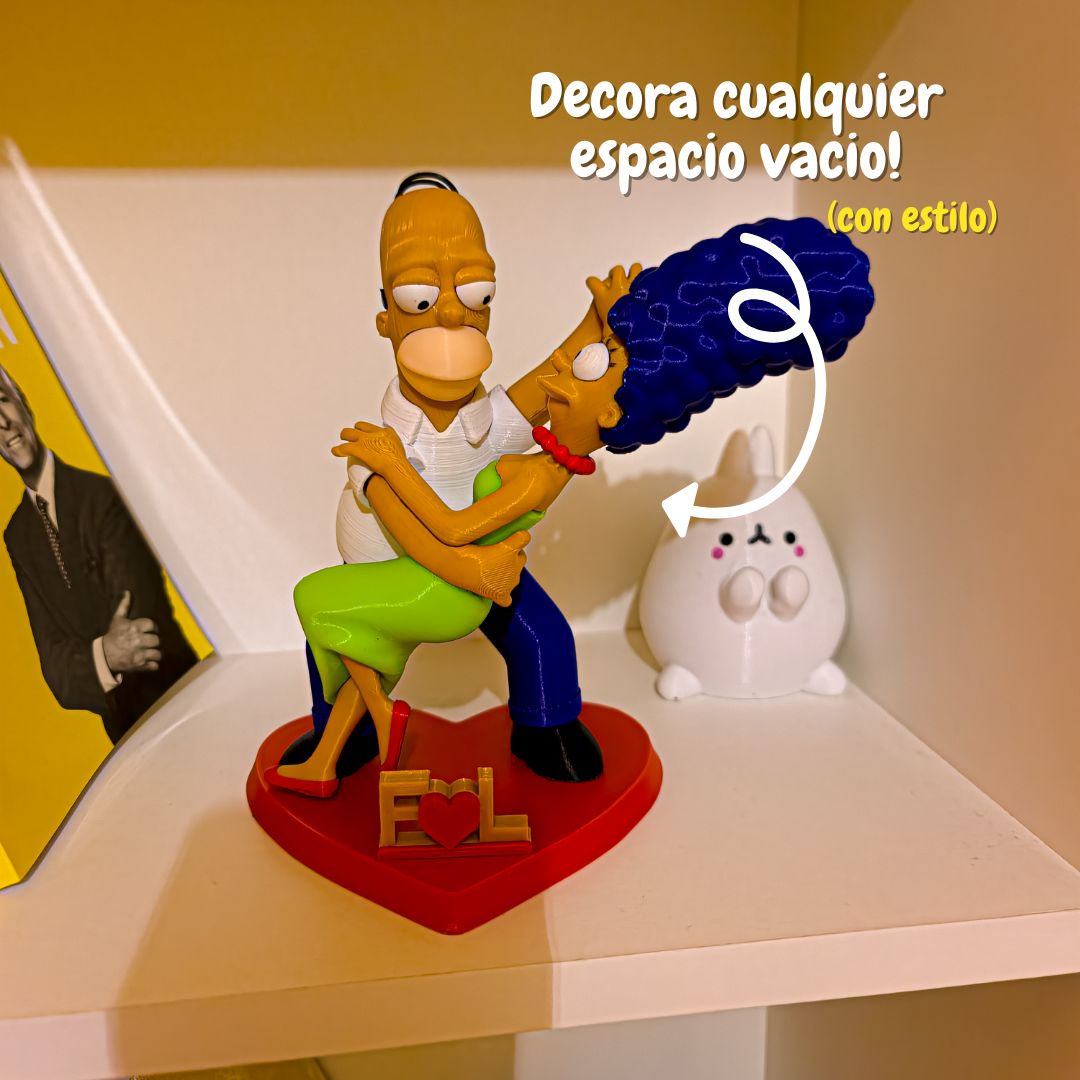 Figura de Homero y Marge enamorados.