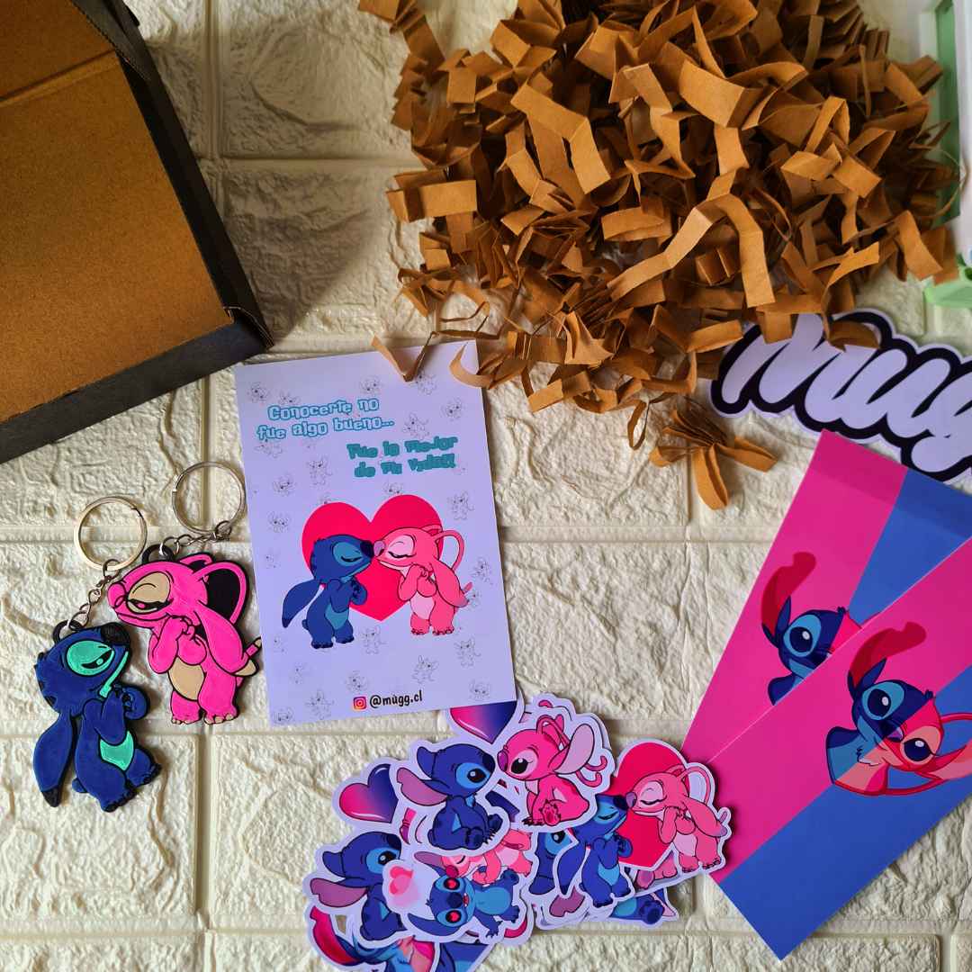 Pack de llaveros de stich y Angel